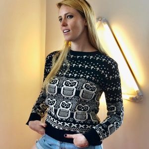 VINTAGE Owl Sweater Small Perfect in every way